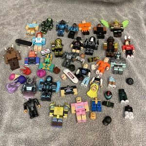 Roblox Action Figure Set